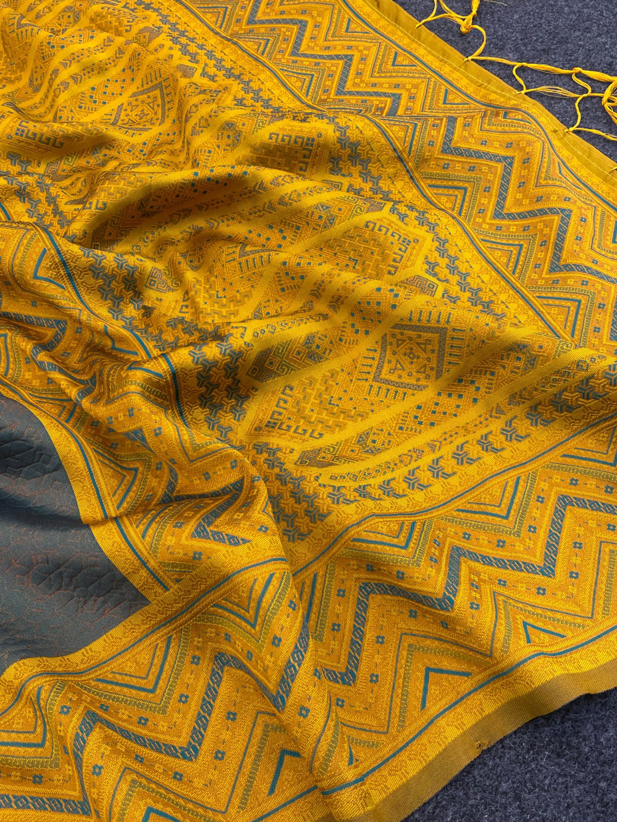 KT 120 Designer Banarasi Silk Sarees Wholesale Clothing Suppliers In India
